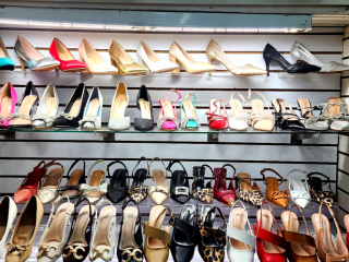 Enhanced_Shoe_Display_924x462